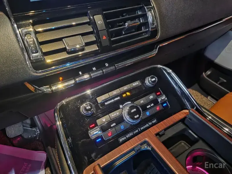 2021 Lincoln Navigator с пробегом 74 728 км
