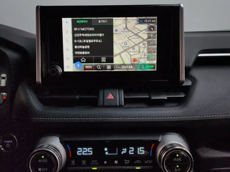 2024 Toyota RAV4 с пробегом 25 758 км