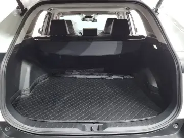 2024 Toyota RAV4 с пробегом 25 758 км