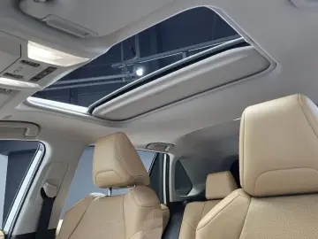 2024 Toyota RAV4 с пробегом 31 477 км
