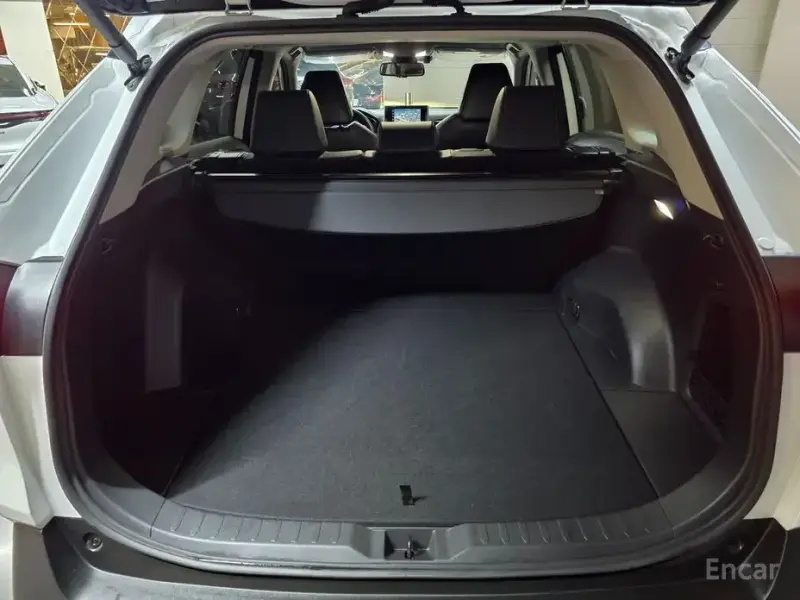 2024 Toyota RAV4 с пробегом 13 169 км