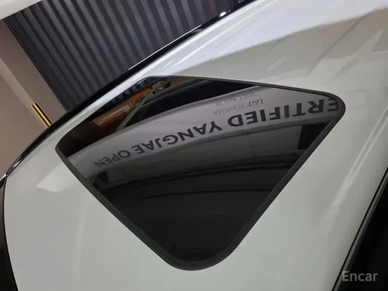 2024 Toyota RAV4 с пробегом 13 169 км