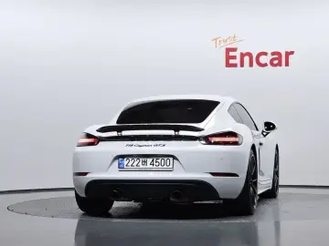 2021 Porsche Cayman с пробегом 30 106 км