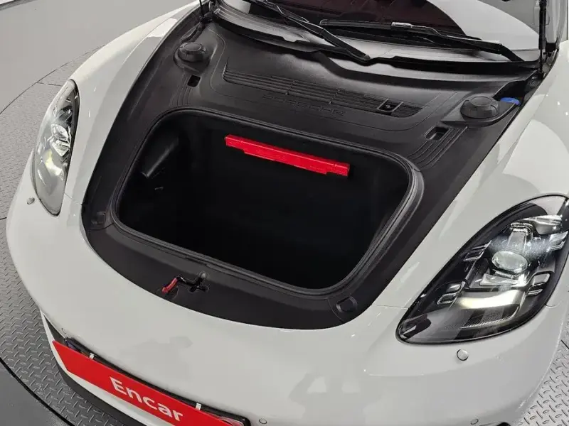 2021 Porsche Cayman с пробегом 30 106 км