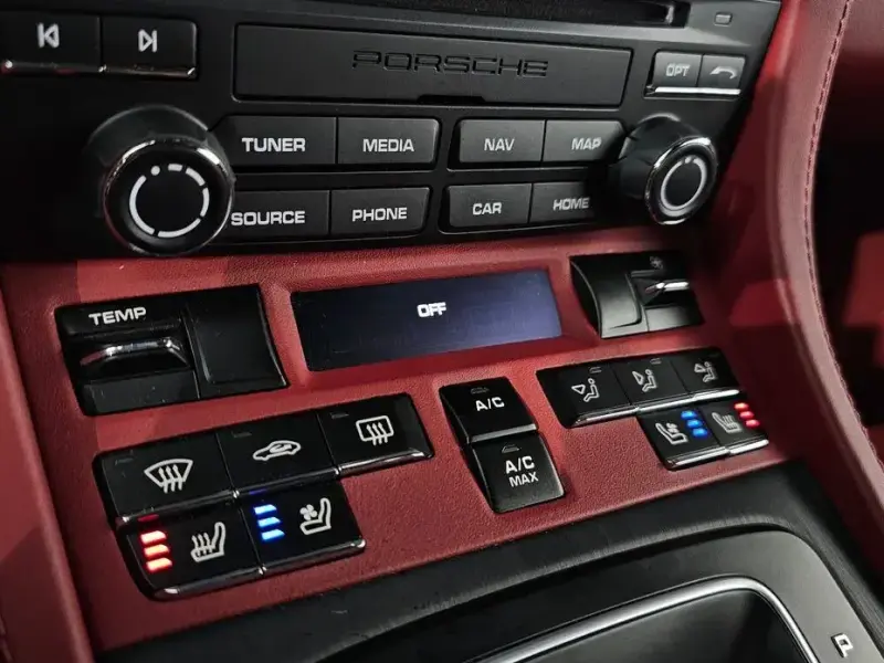 2021 Porsche Cayman с пробегом 30 106 км