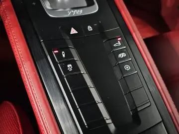 2021 Porsche Cayman с пробегом 30 106 км
