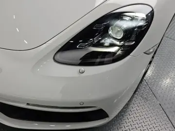 2021 Porsche Cayman с пробегом 30 106 км