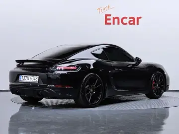 2023 Porsche Cayman с пробегом 18 406 км