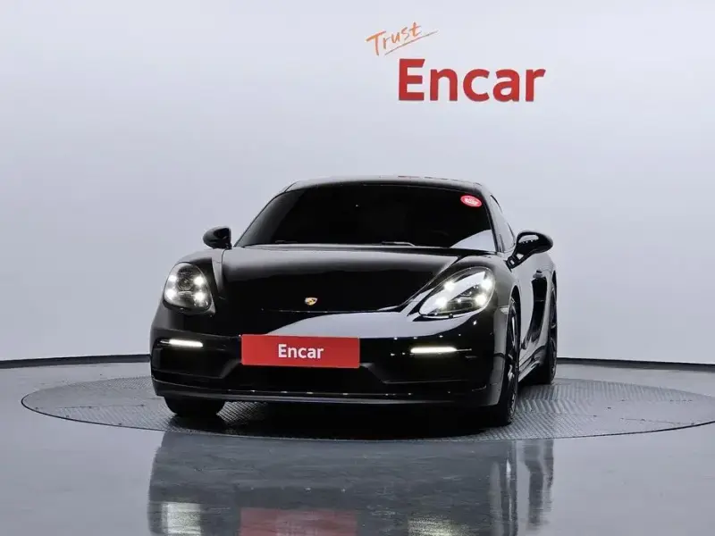 2023 Porsche Cayman с пробегом 18 406 км