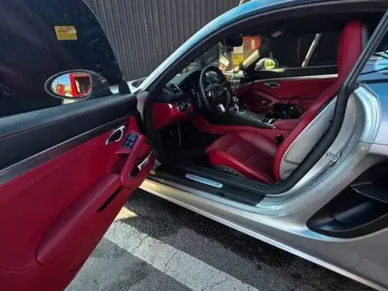 2021 Porsche Cayman с пробегом 29 180 км