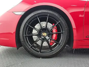 2023 Porsche Cayman с пробегом 21 298 км