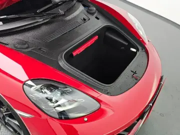 2023 Porsche Cayman с пробегом 21 298 км