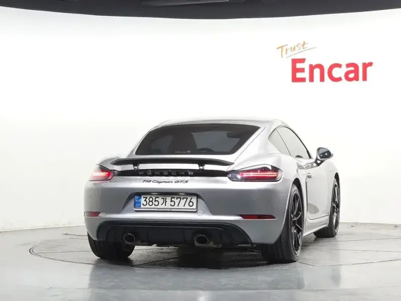 2021 Porsche Cayman с пробегом 28 912 км