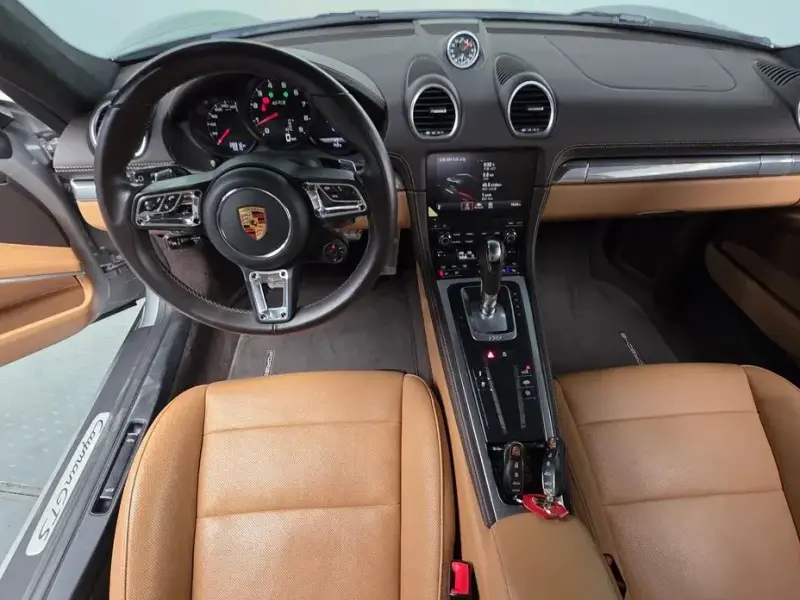 2021 Porsche Cayman с пробегом 28 912 км