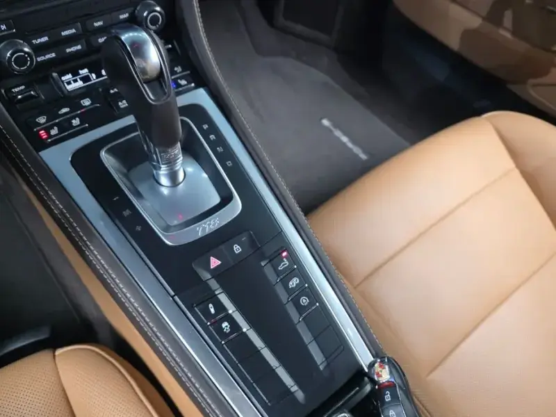 2021 Porsche Cayman с пробегом 28 912 км
