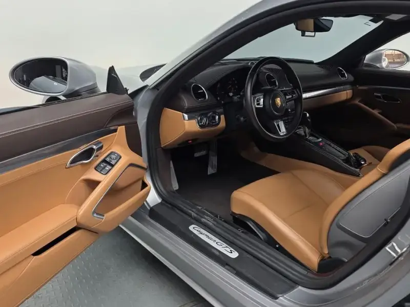 2021 Porsche Cayman с пробегом 28 912 км