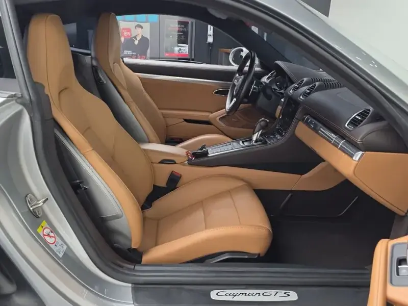 2021 Porsche Cayman с пробегом 28 912 км