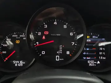 2018 Porsche Cayman с пробегом 54 416 км