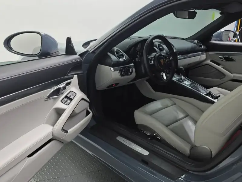 2018 Porsche Cayman с пробегом 54 416 км