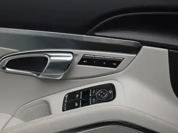 2018 Porsche Cayman с пробегом 54 416 км