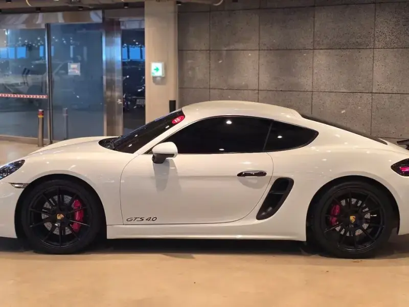 2021 Porsche Cayman с пробегом 29 700 км