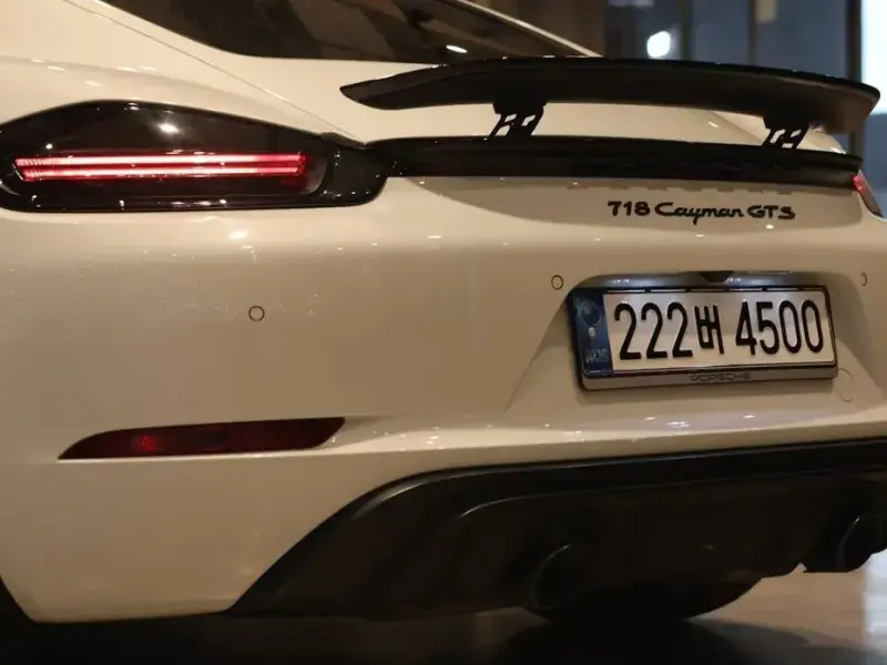 2021 Porsche Cayman с пробегом 29 700 км