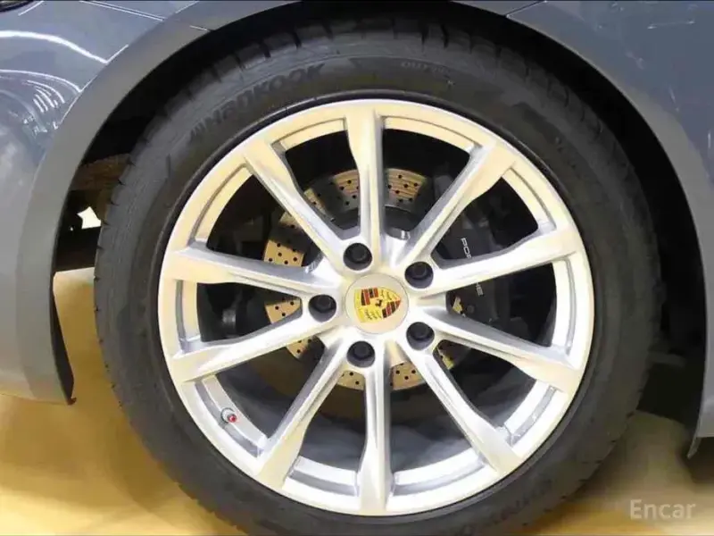 2018 Porsche Cayman с пробегом 54 000 км