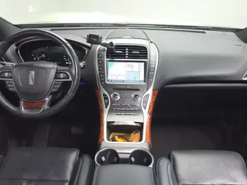 2020 Lincoln Nautilus с пробегом 115 421 км