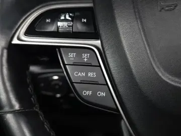 2020 Lincoln Nautilus с пробегом 77 858 км