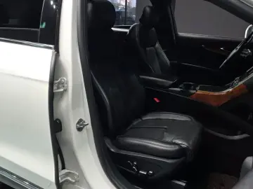 2020 Lincoln Nautilus с пробегом 77 858 км