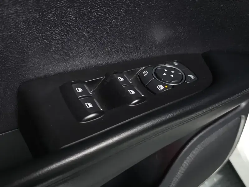 2020 Lincoln Nautilus с пробегом 77 858 км