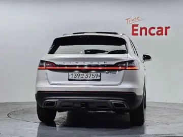 2019 Lincoln Nautilus с пробегом 114 570 км