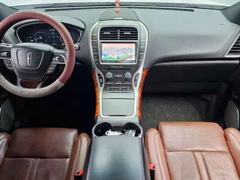 2019 Lincoln Nautilus с пробегом 114 570 км