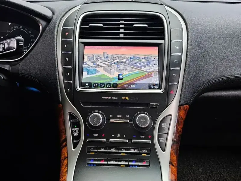2019 Lincoln Nautilus с пробегом 114 570 км