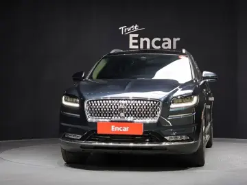 2022 Lincoln Nautilus с пробегом 23 847 км