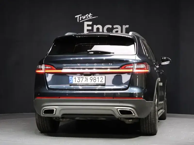 2022 Lincoln Nautilus с пробегом 23 847 км