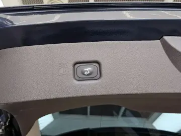 2022 Lincoln Nautilus с пробегом 23 847 км