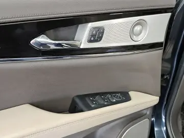 2022 Lincoln Nautilus с пробегом 23 847 км