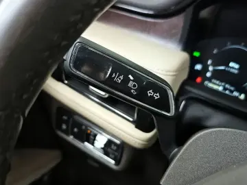 2022 Lincoln Nautilus с пробегом 23 847 км