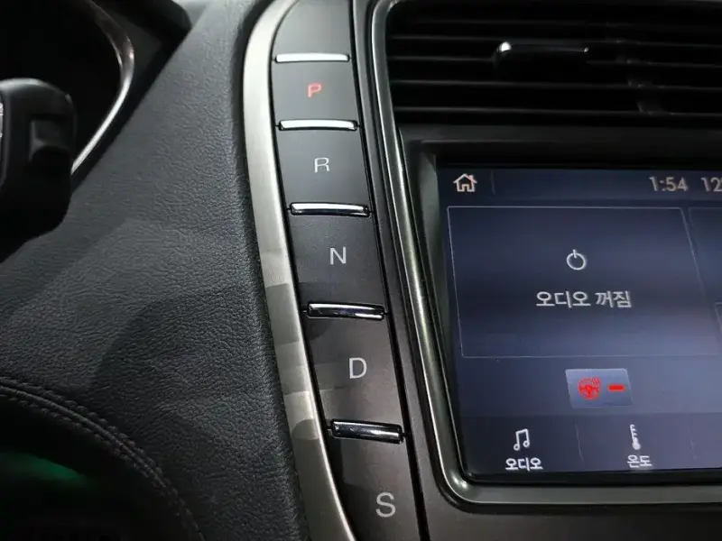 2019 Lincoln Nautilus с пробегом 74 279 км