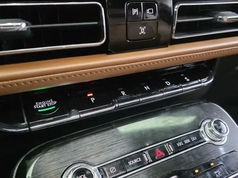 2023 Lincoln Nautilus с пробегом 43 186 км