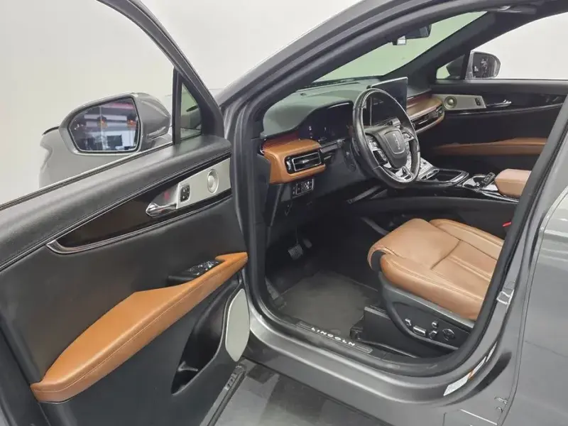 2023 Lincoln Nautilus с пробегом 43 186 км