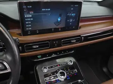 2023 Lincoln Nautilus с пробегом 43 186 км