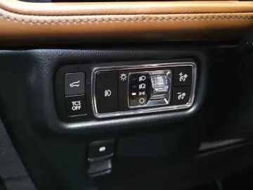 2023 Lincoln Nautilus с пробегом 43 186 км