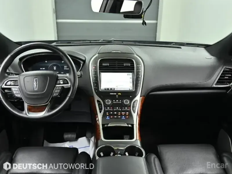 2019 Lincoln Nautilus с пробегом 15 624 км