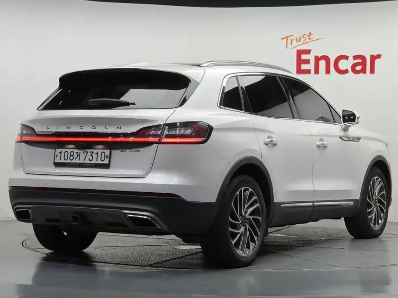 2019 Lincoln Nautilus с пробегом 65 586 км