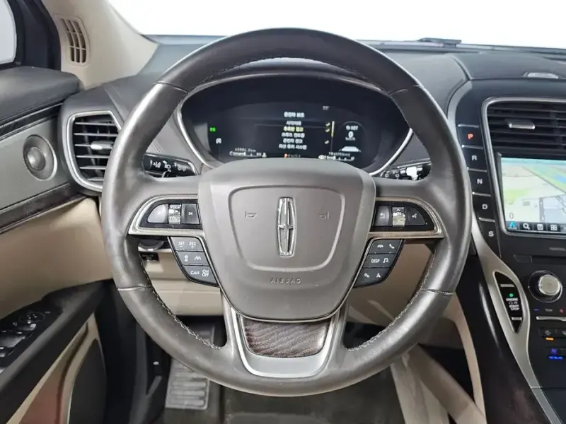 2019 Lincoln Nautilus с пробегом 65 586 км