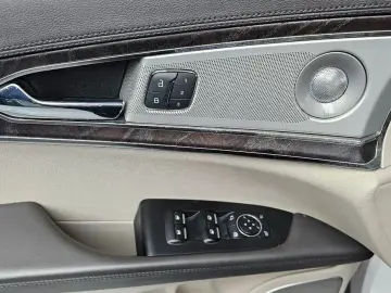 2019 Lincoln Nautilus с пробегом 65 586 км