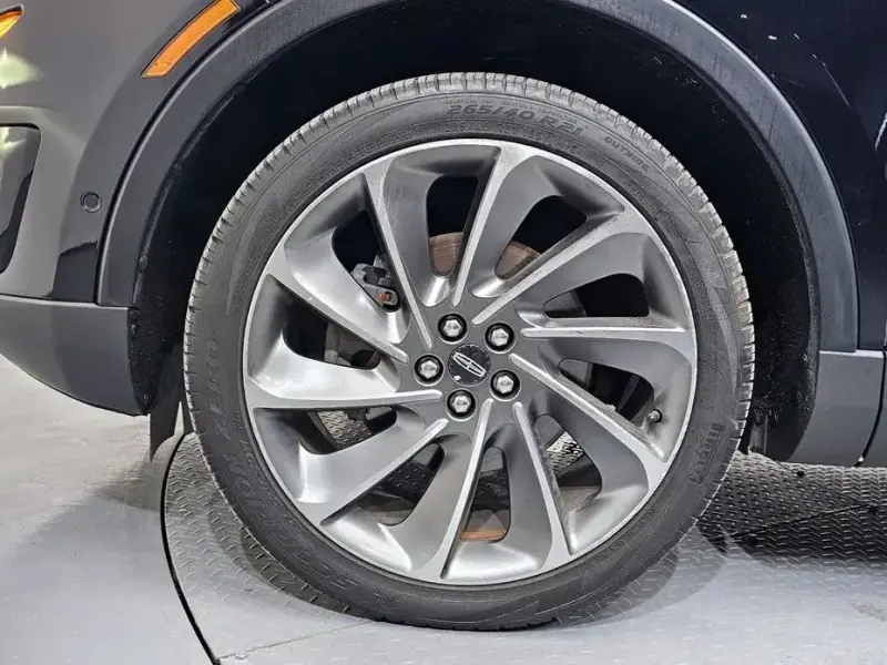 2020 Lincoln Nautilus с пробегом 110 173 км