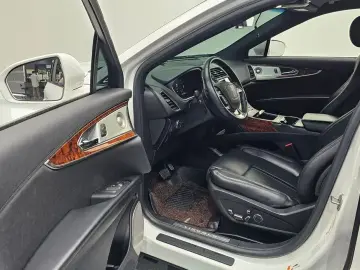 2020 Lincoln Nautilus с пробегом 39 909 км